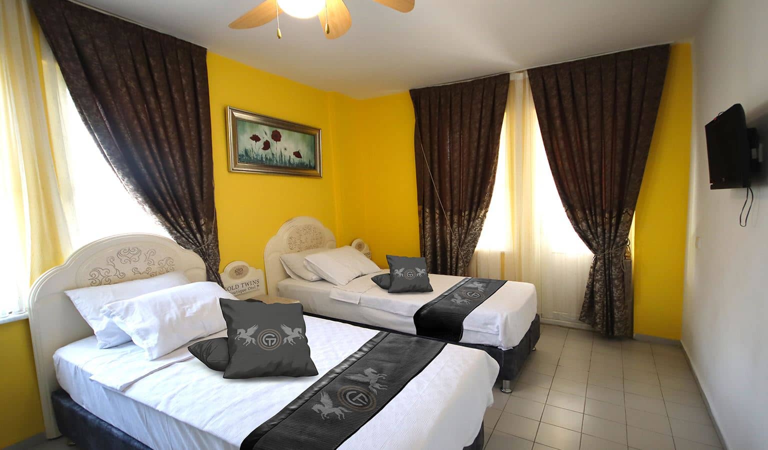 rooms-standard-suite-room