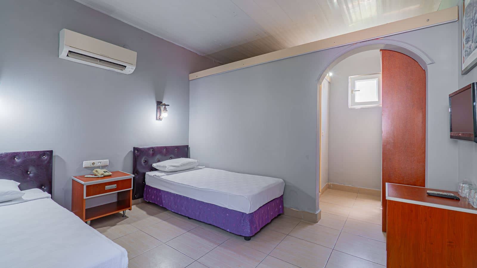 rooms-park-family-room