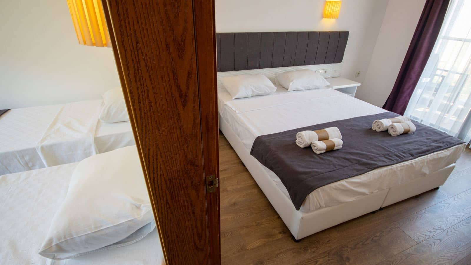 rooms-family-room