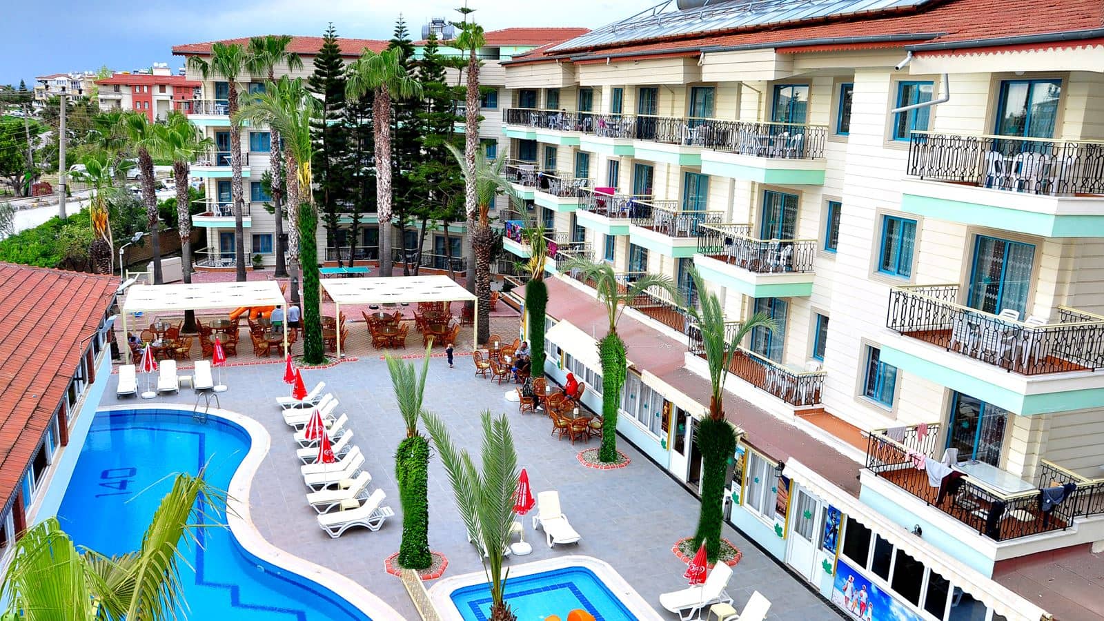 pools-outdoor-pool