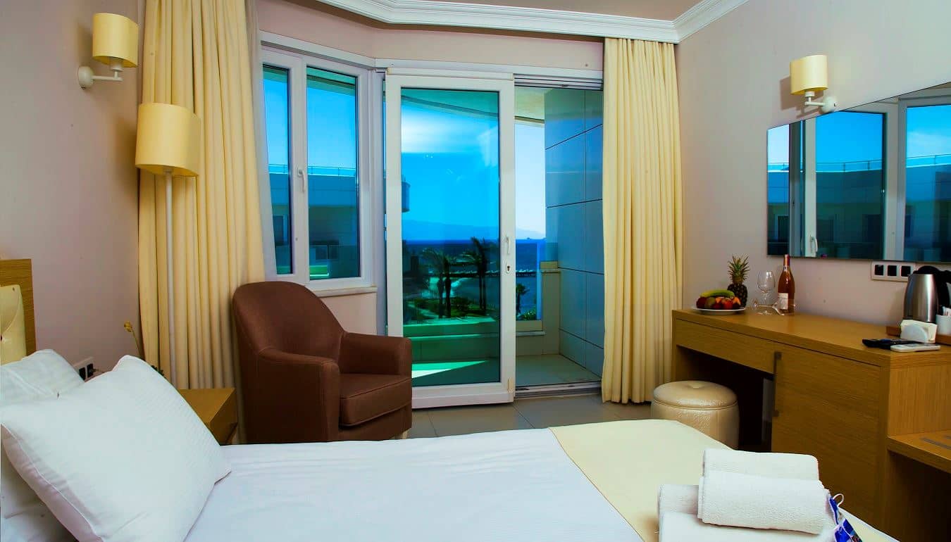 rooms-suite-room