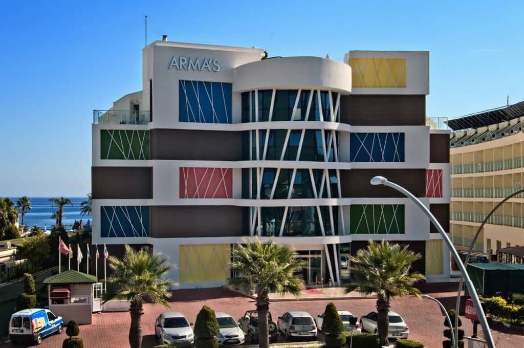 general-main-building