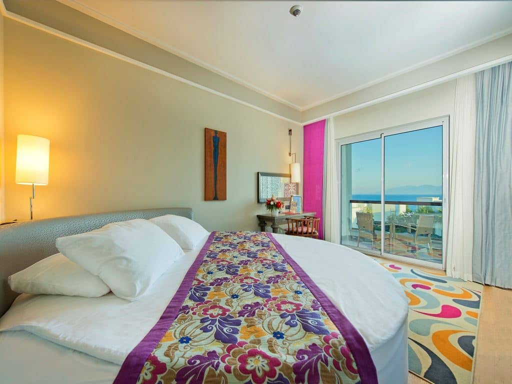 rooms-romance-suite