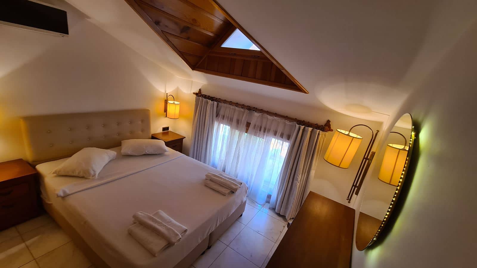 rooms-dublex-room