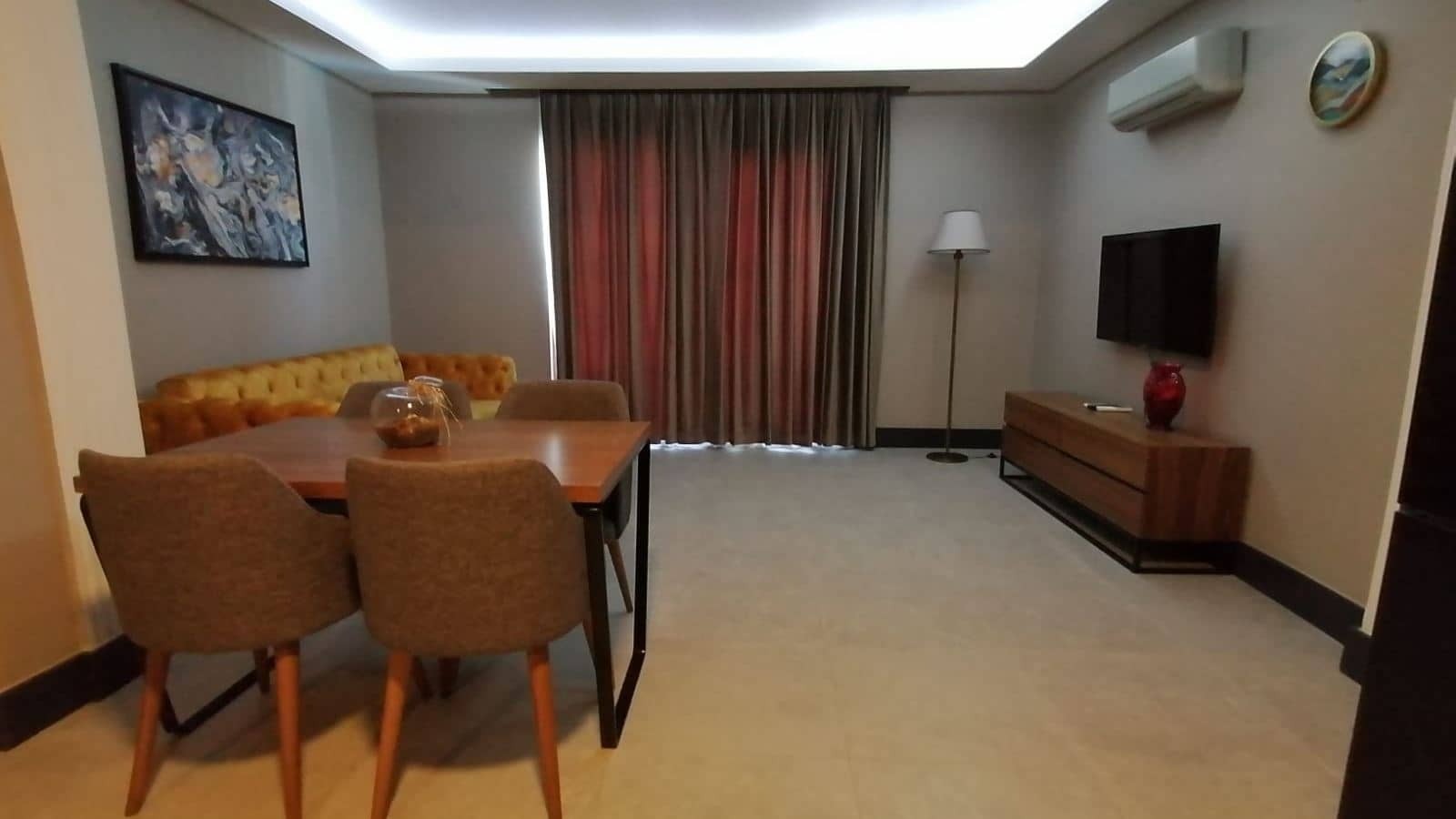 rooms-king-suite