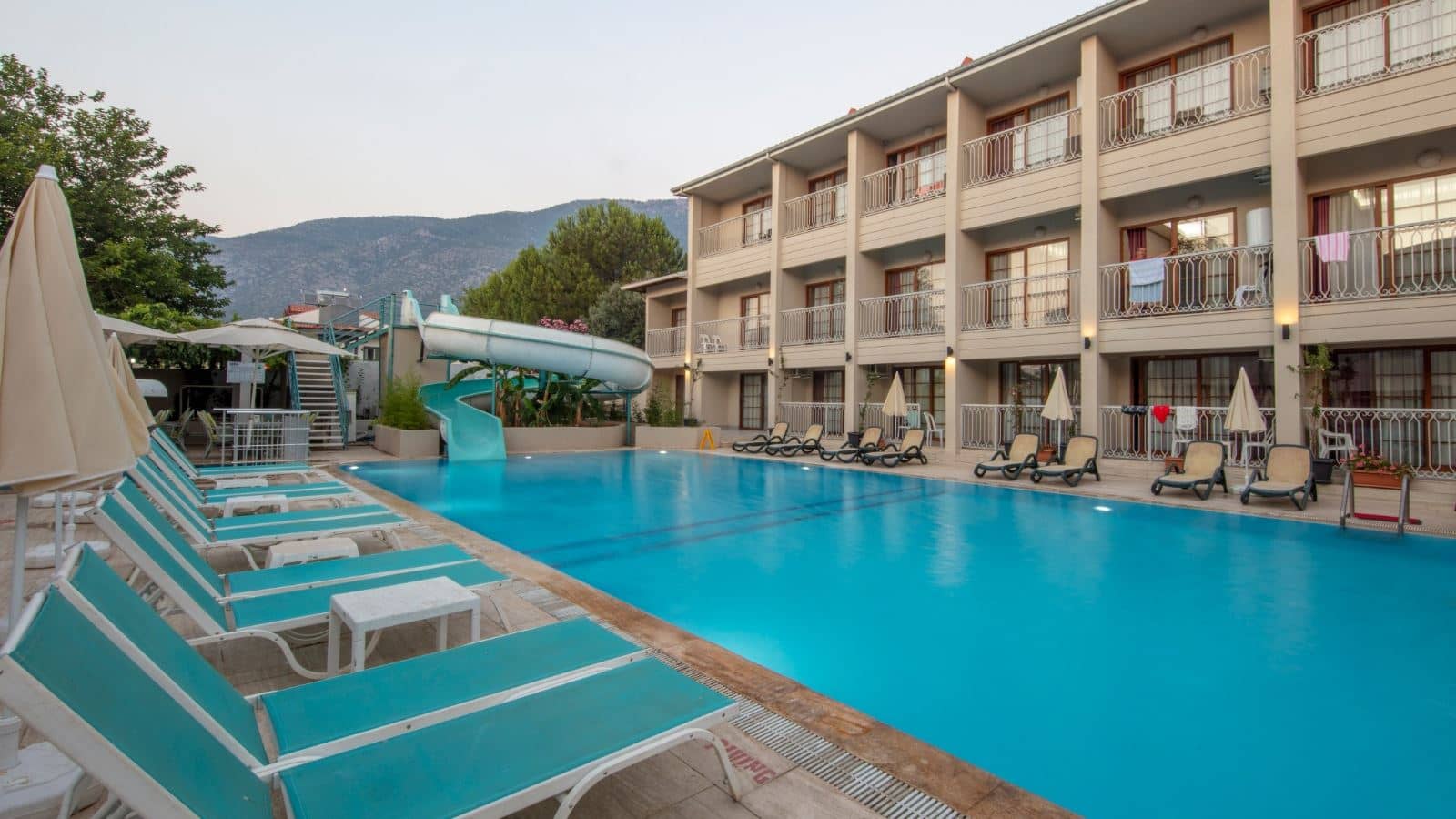 pools-outdoor-pool