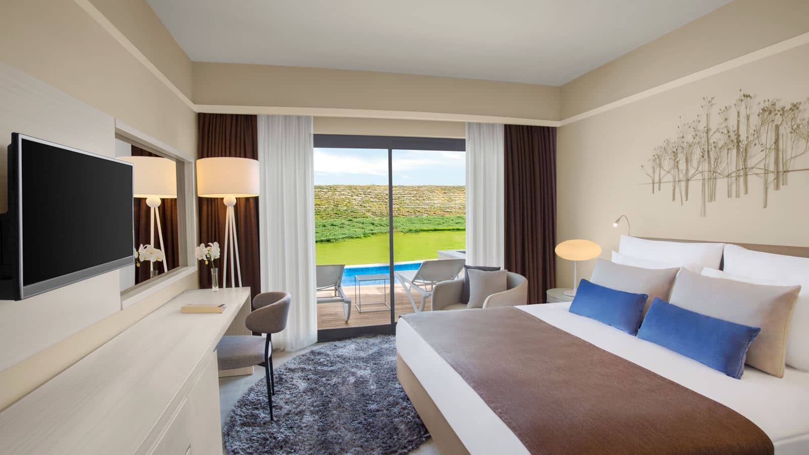 rooms-family-swim-up-room