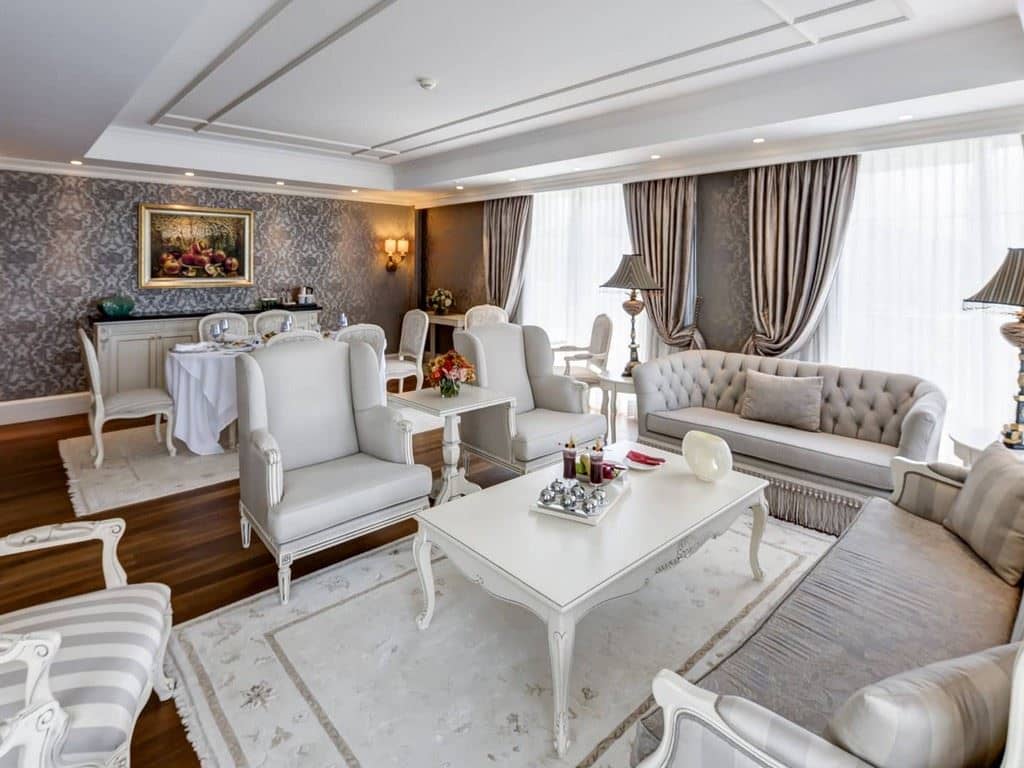 rooms-king-suite