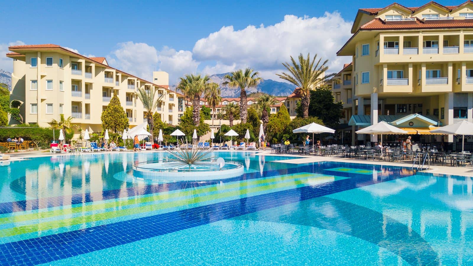 pools-outdoor-pool
