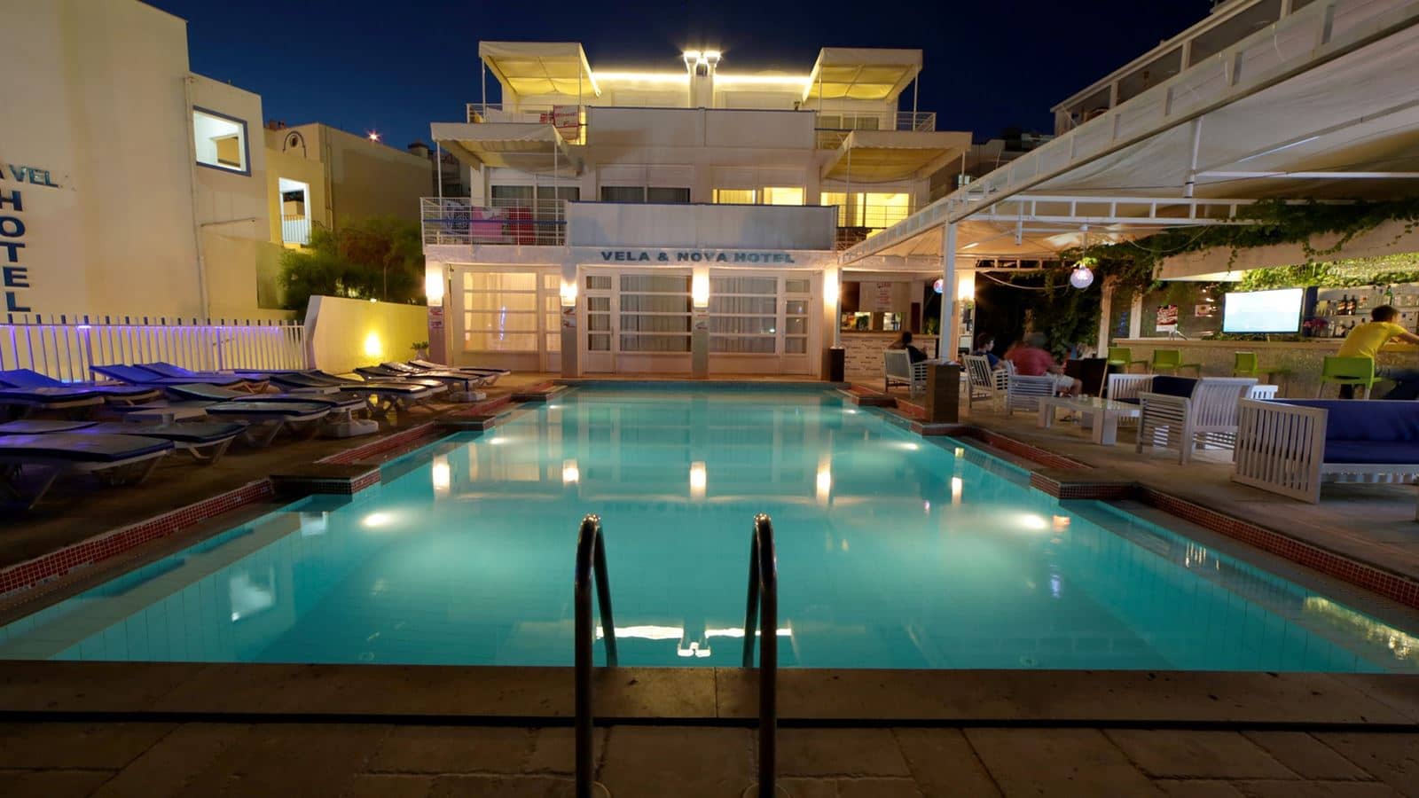 pools-main-building