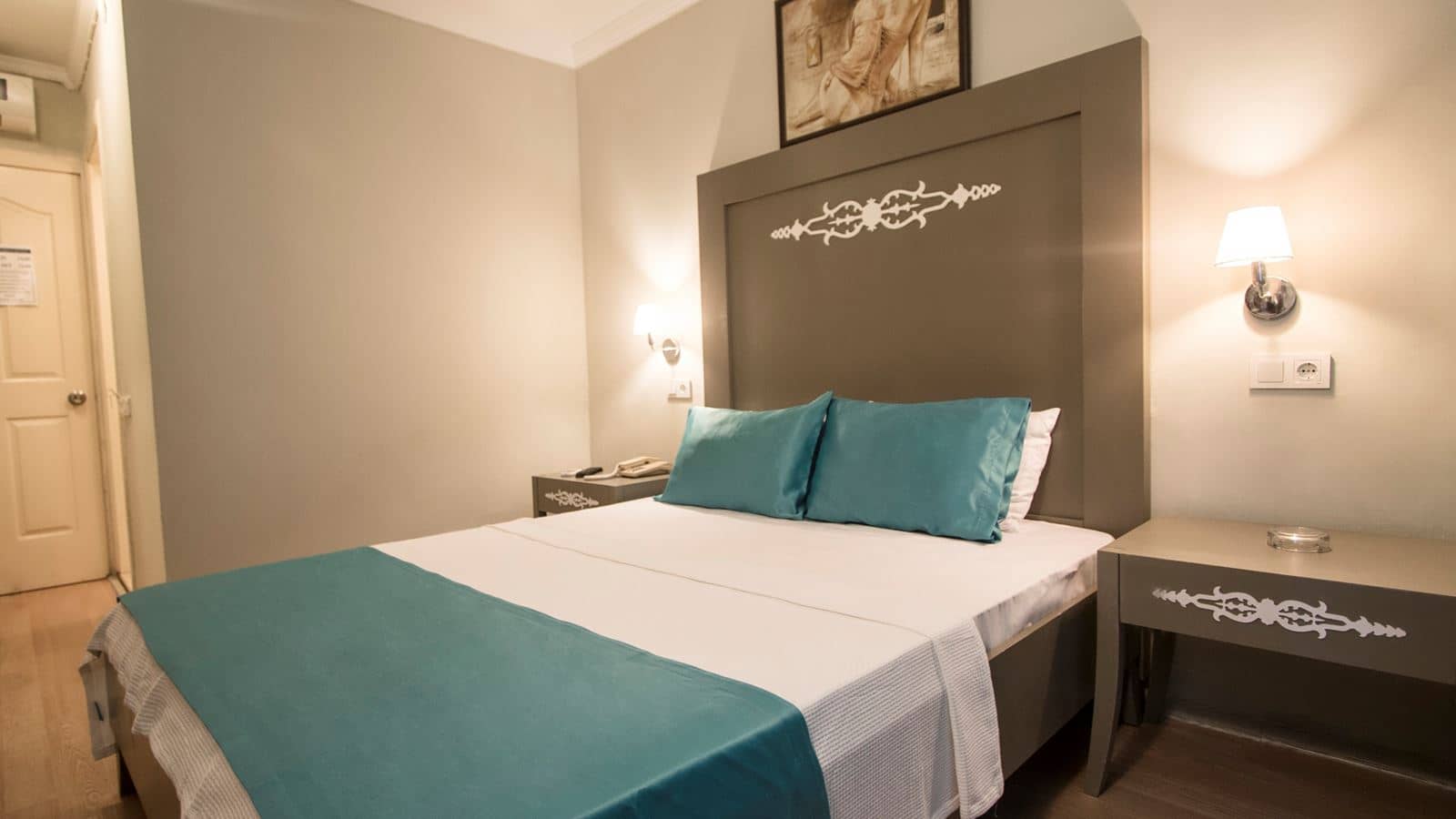 rooms-standard-room