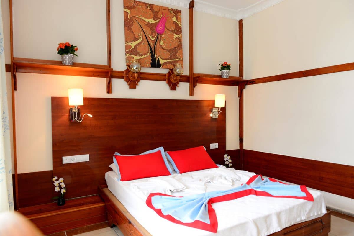 rooms-standard-room