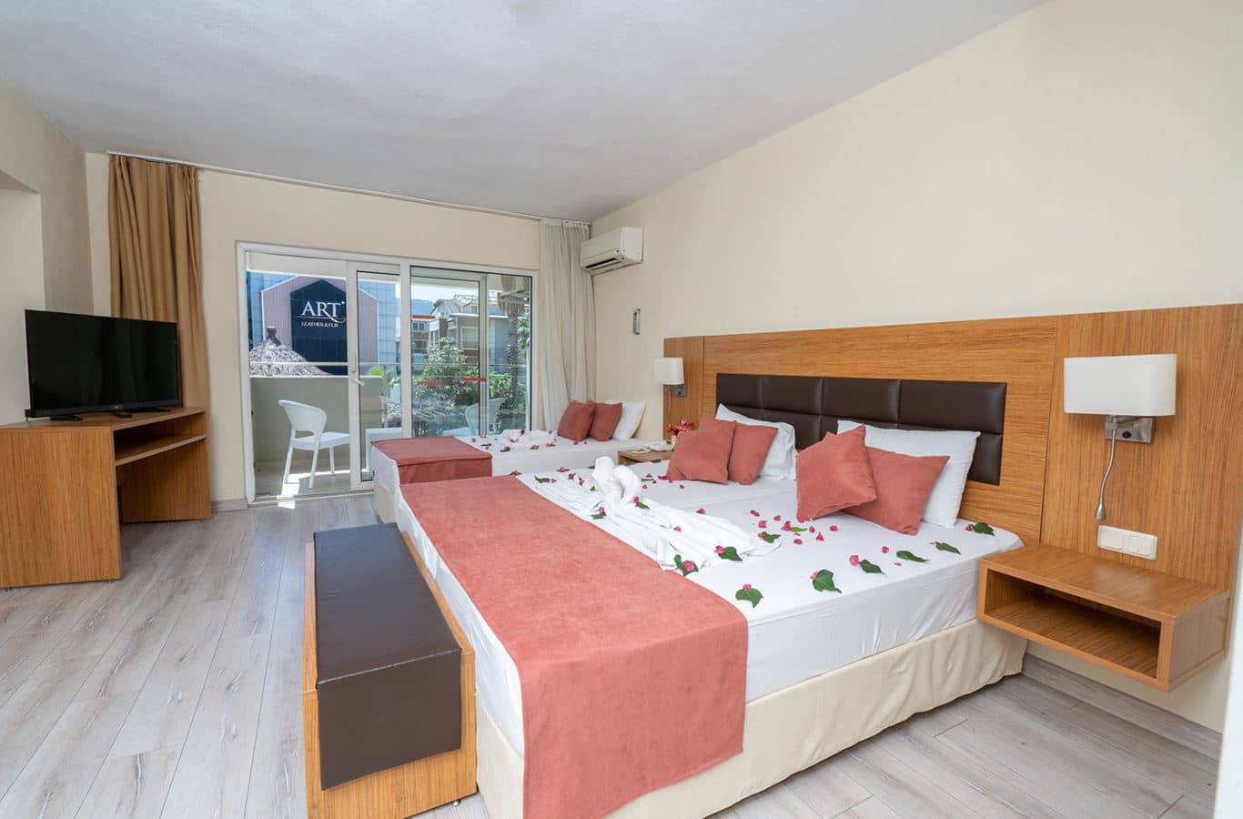 rooms-corner-suite