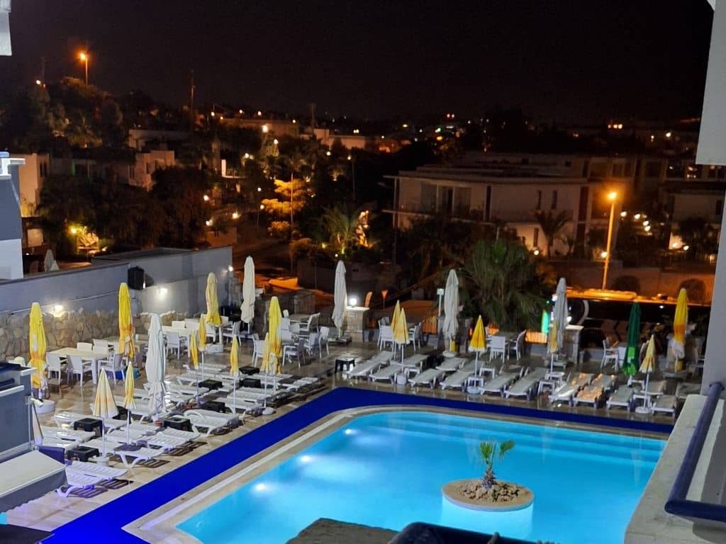 pools-pools