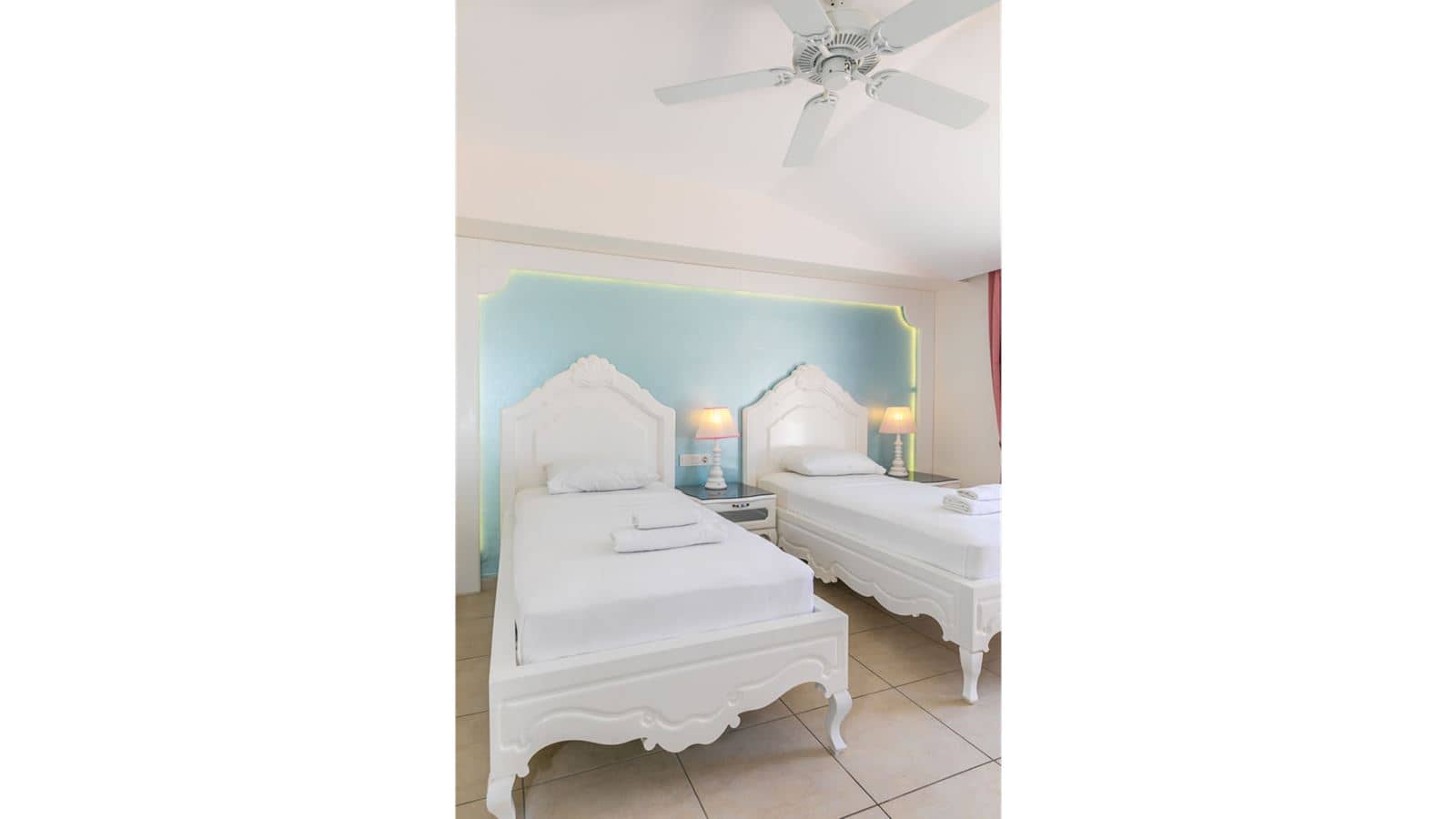rooms-standard-room