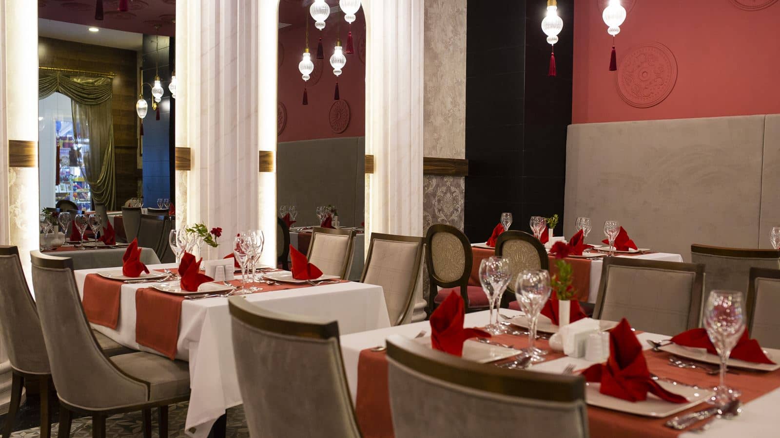 restaurants-fish-ala-carte-at-the-beach