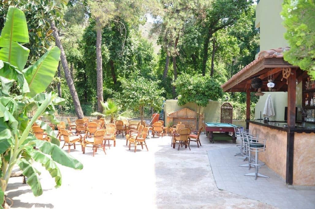 bars-pool-bar