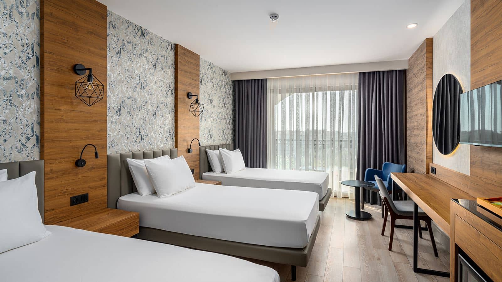 rooms-family-room