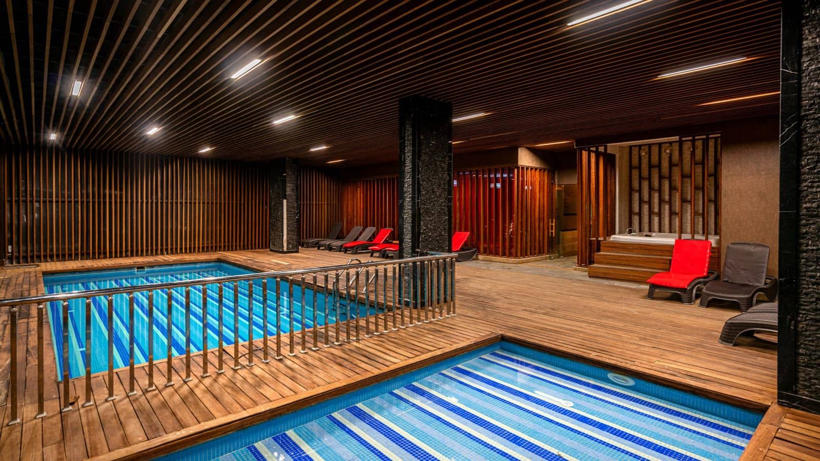 pools-indoor-pool