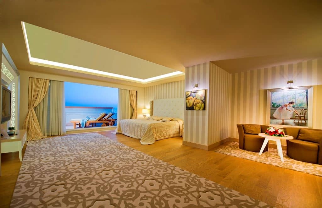 rooms-king-suite