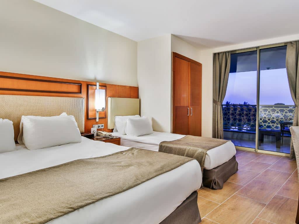 rooms-economy-room