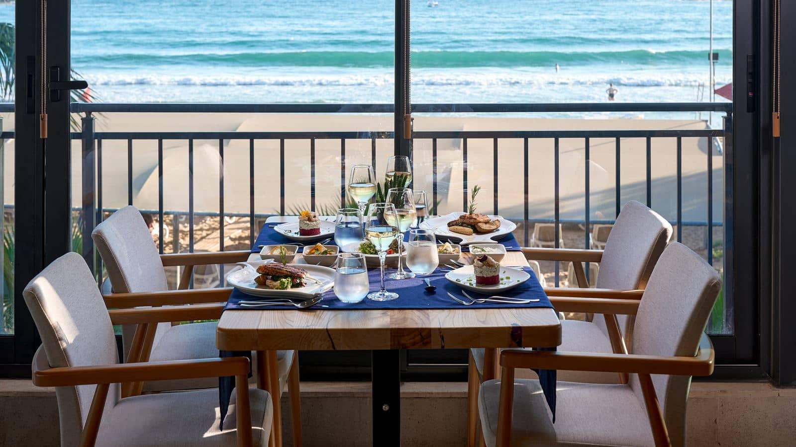 restaurants-fish-a-la-carte-restaurant
