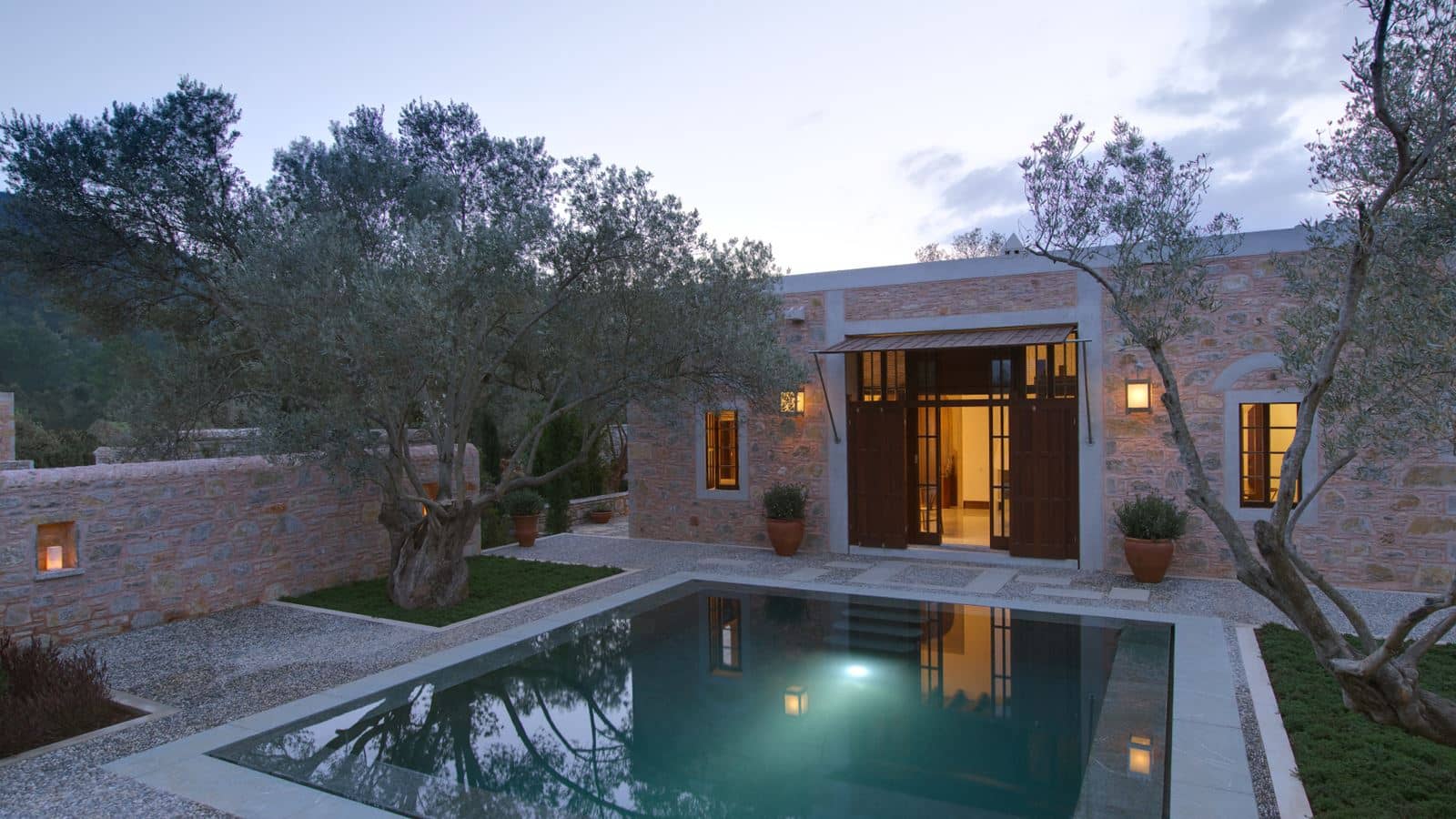 rooms-pool-suite
