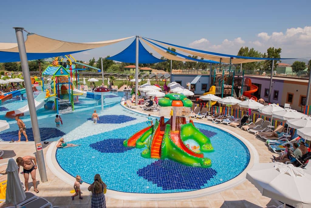 water-park-water-park