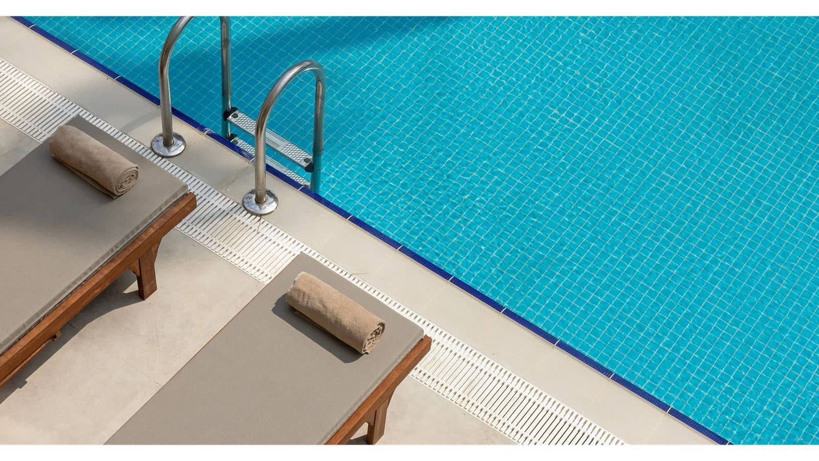 rooms-superior-swim-up-room
