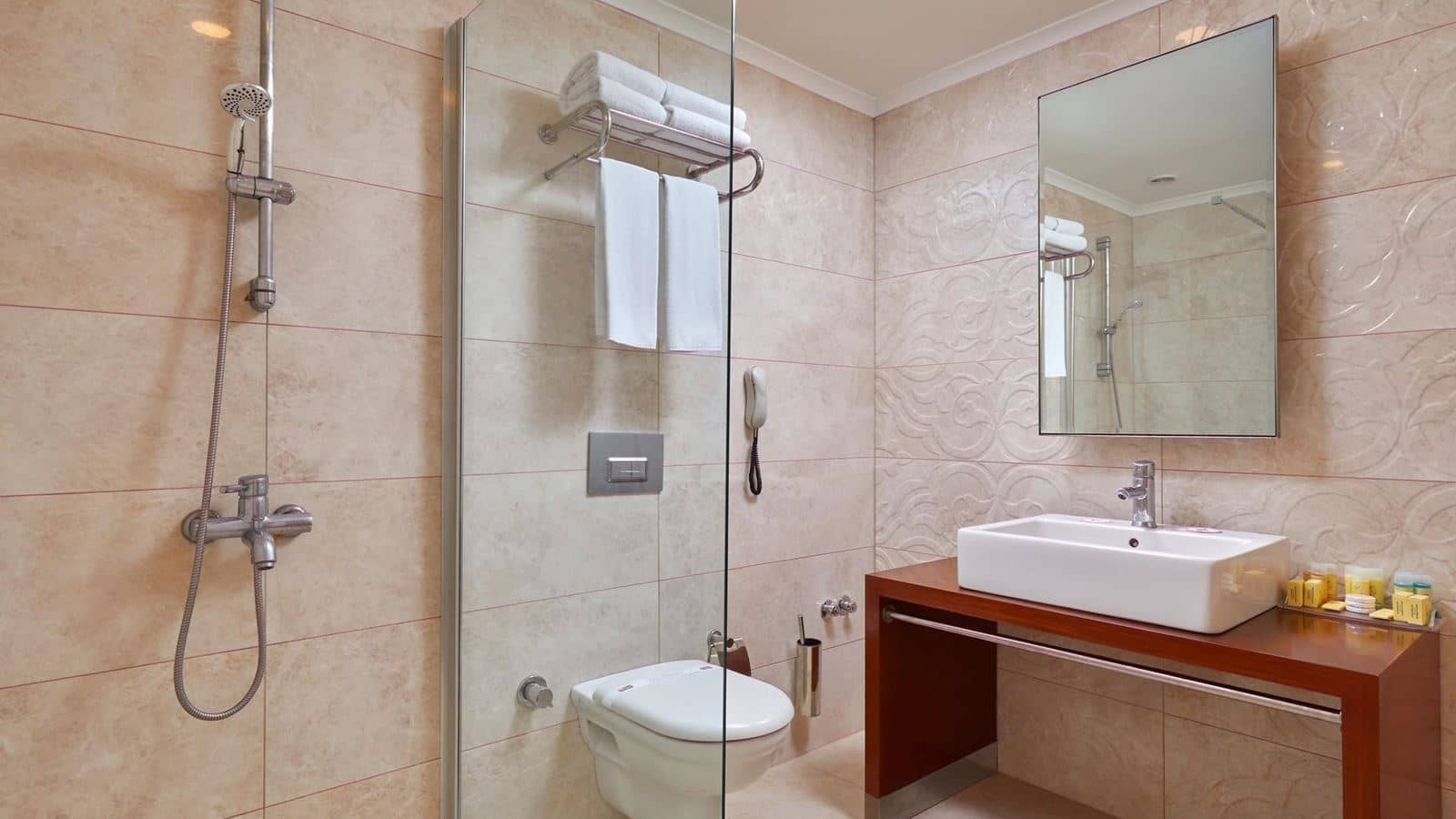 rooms-standard-room