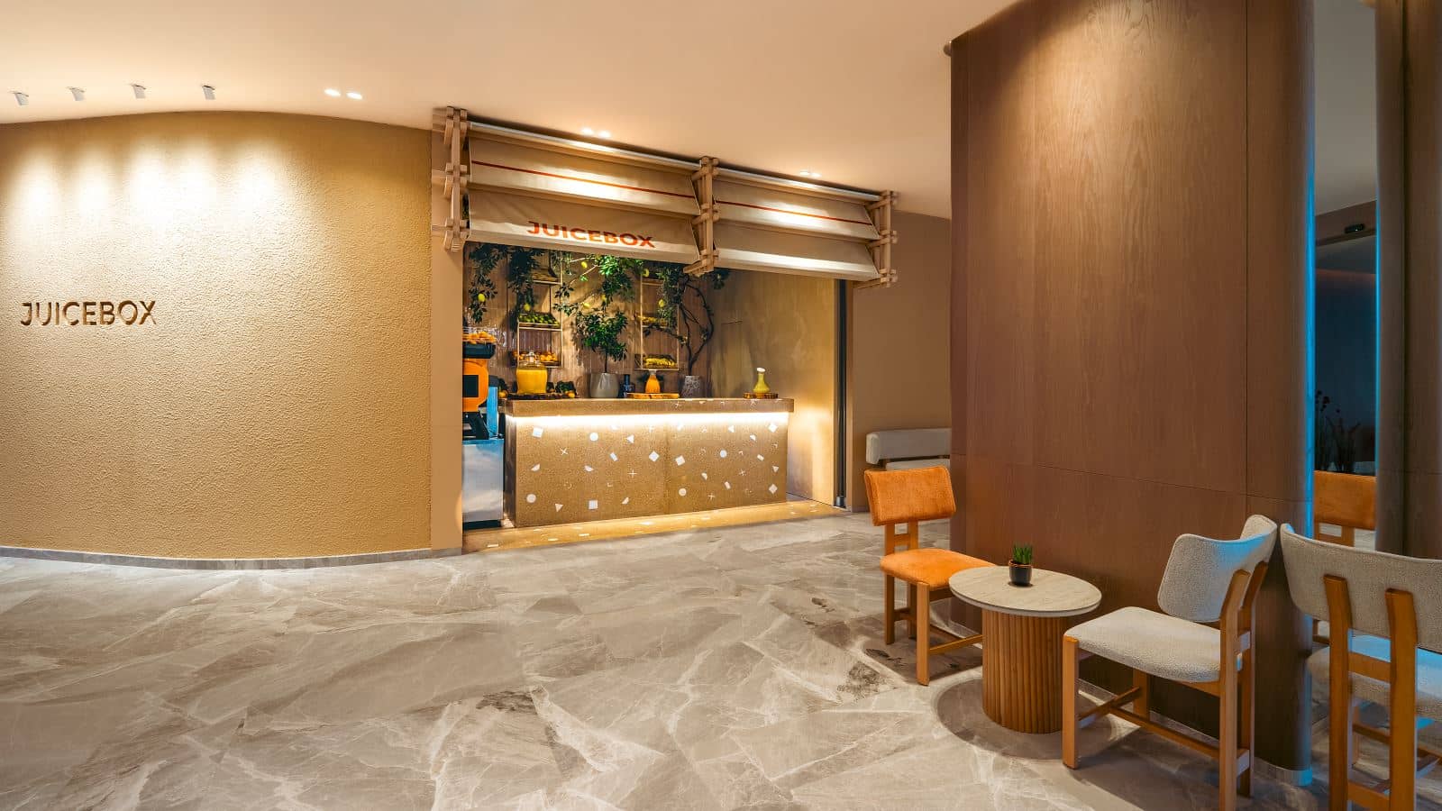 bars-lobby