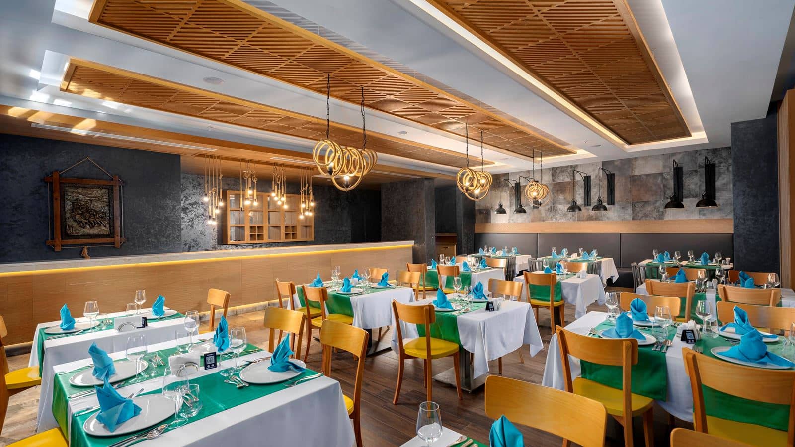 restaurants-lalezar