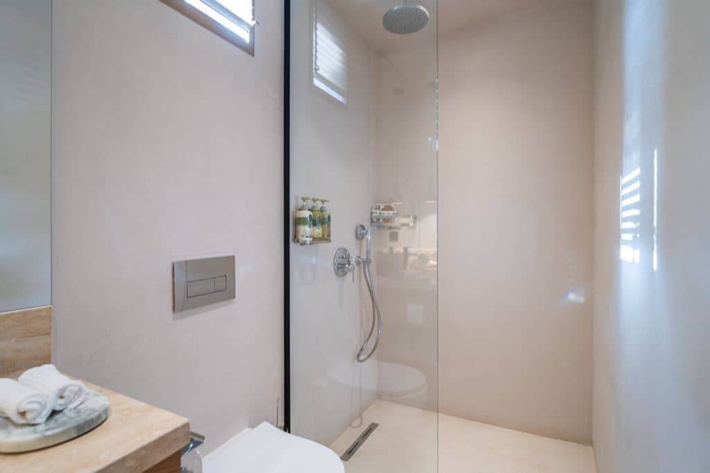 rooms-kumquat-room