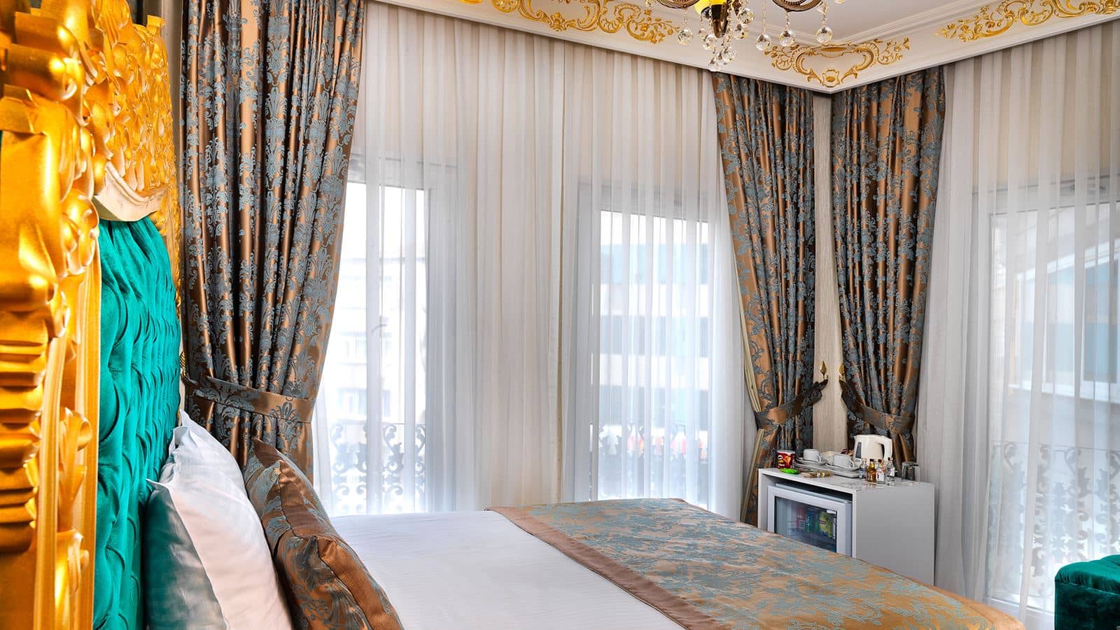 rooms-family-room-standard