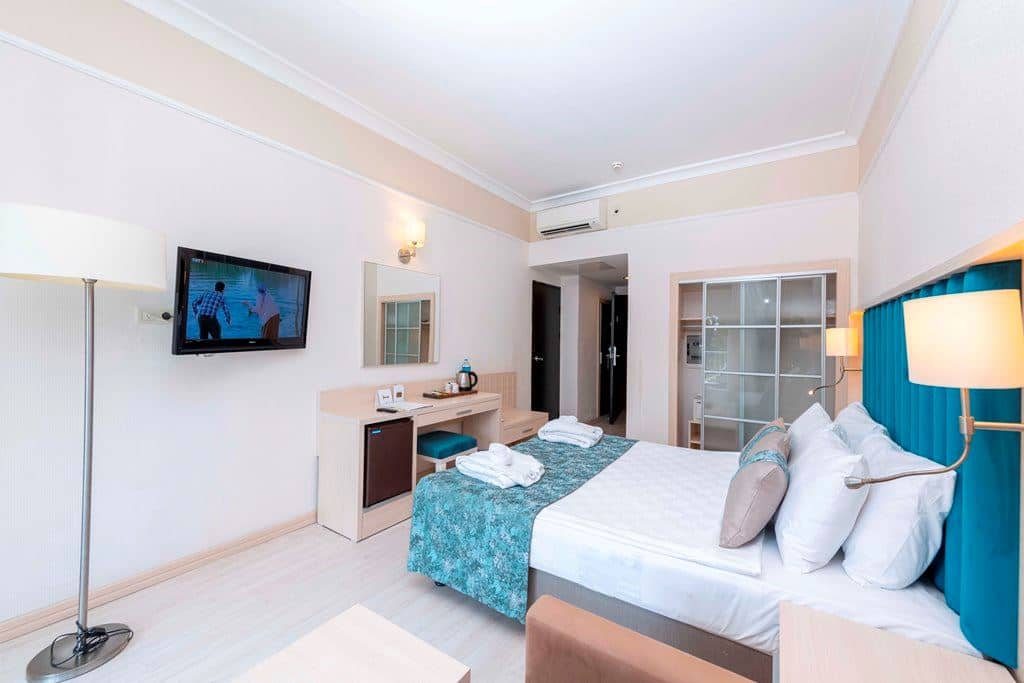 rooms-garden-standard-land-view