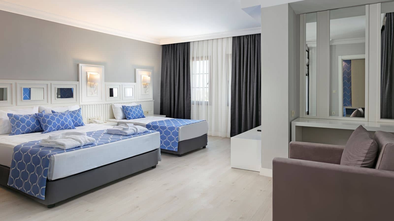 rooms-family-room