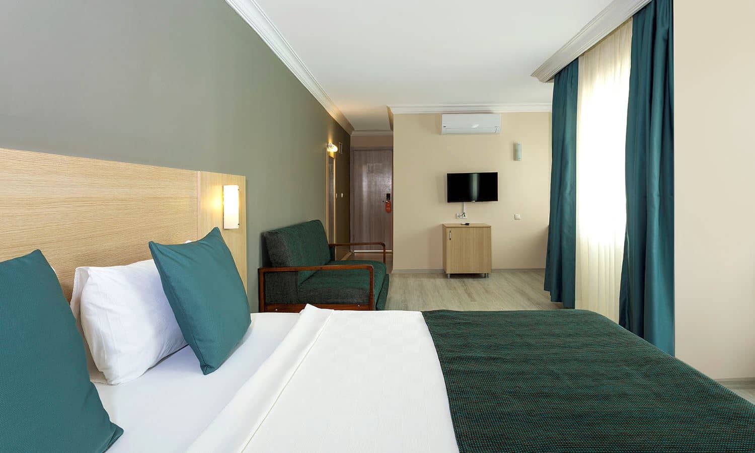 rooms-standard-room