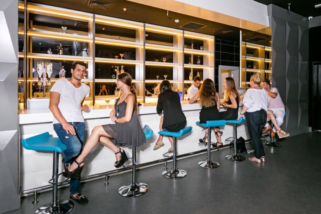 bars-pool-bar