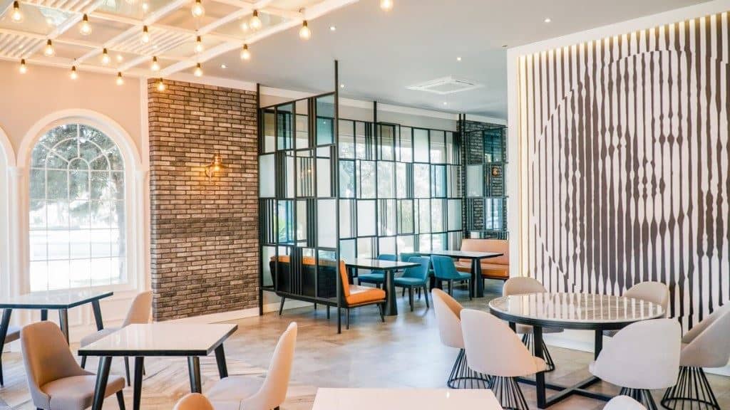 restaurants-restaurants