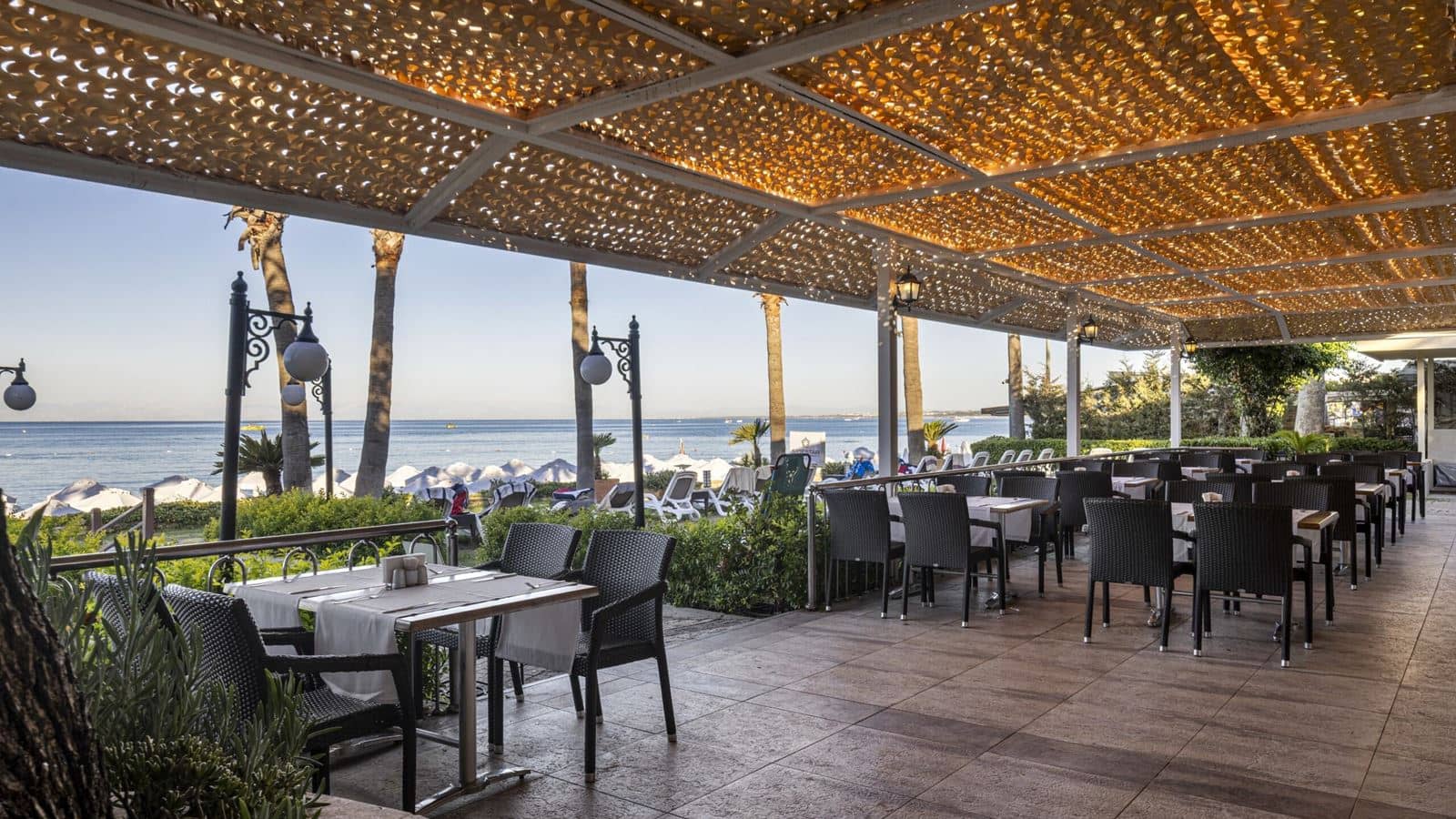 bars-beach-bar