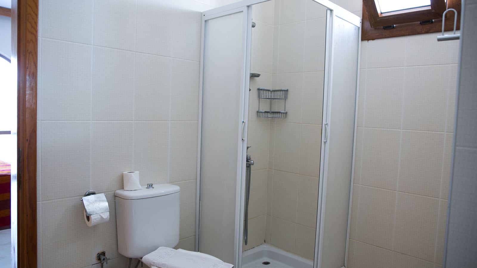 rooms-family-room
