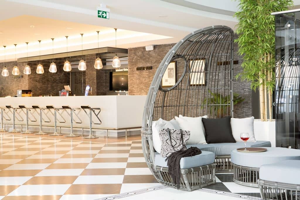 bars-lobby-bar