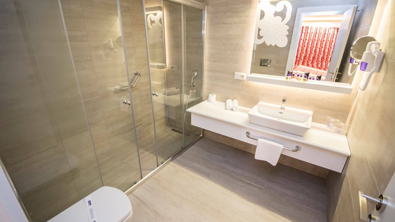 rooms-family-room