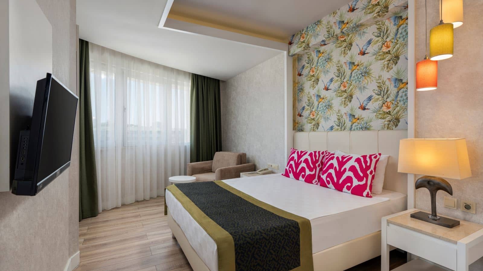 rooms-family-room