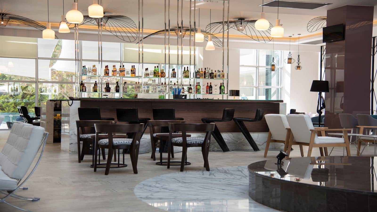 bars-lobby