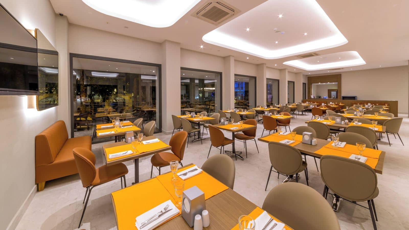 restaurants-restaurants