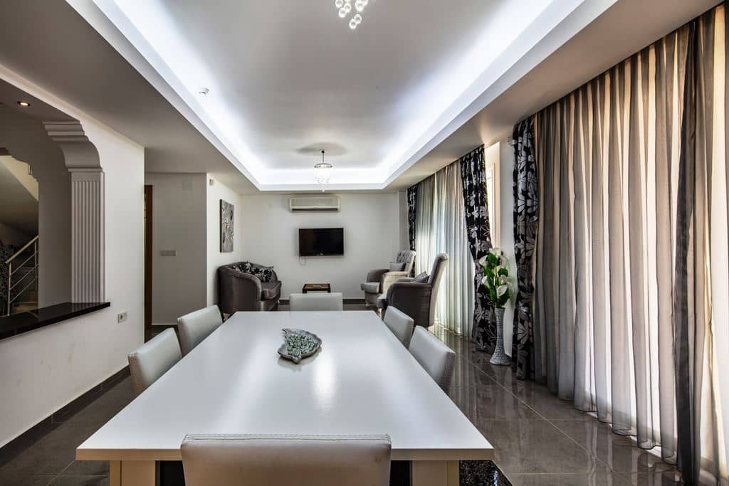 rooms-villa