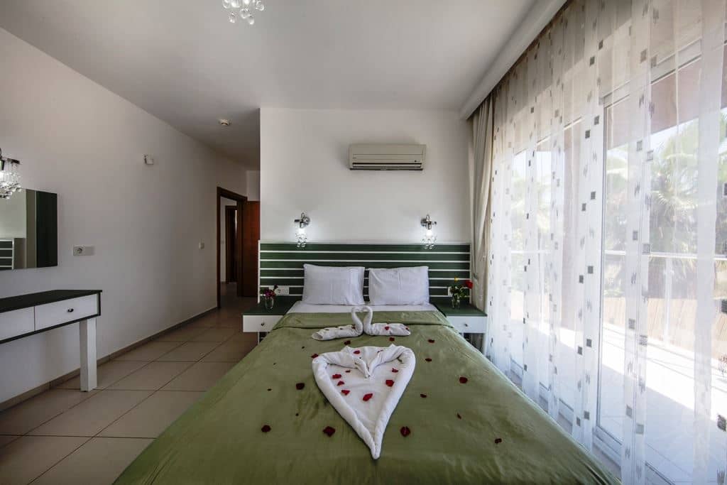 rooms-villa