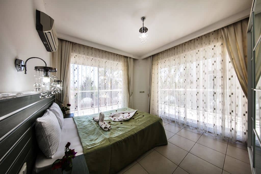 rooms-villa