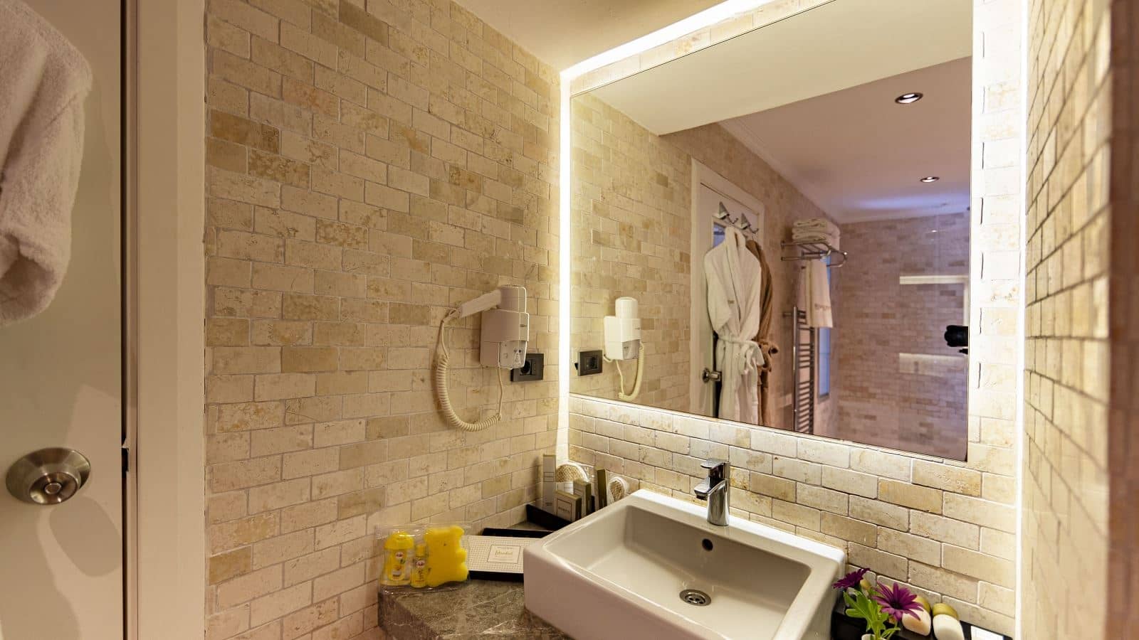rooms-suite-oda